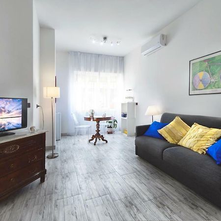 A Casa Di Renata Bed & Breakfast Cosenza Dış mekan fotoğraf